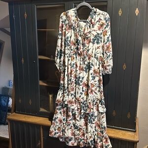Floral Midi Ruffle Dress Size Large